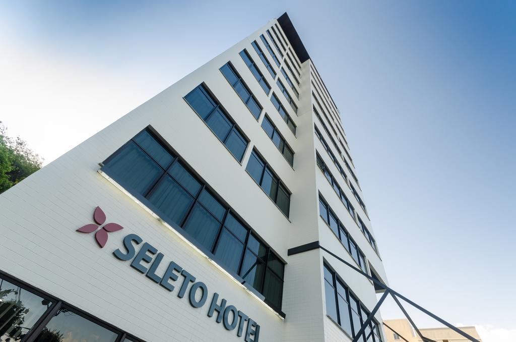Seleto Hotel โวลตา เฮดอนดา ภายนอก รูปภาพ
